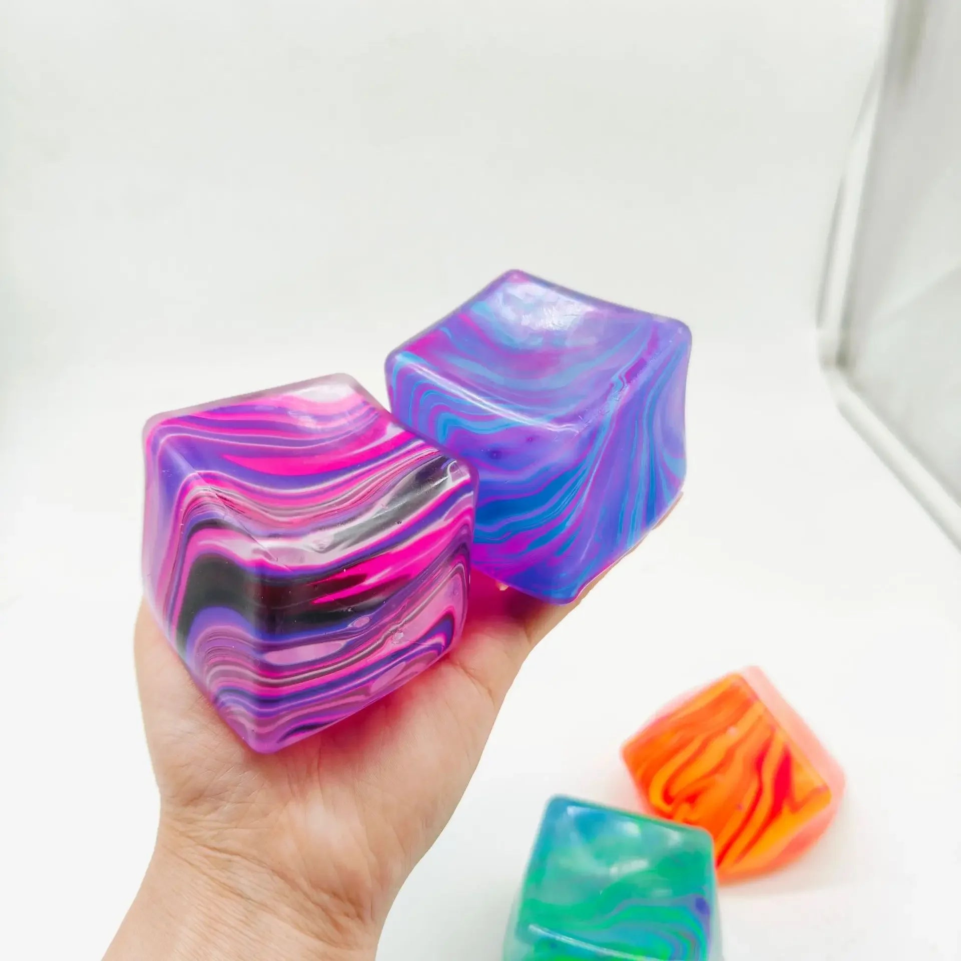 NeeDoh - Nice Cube swirl - squishy anti stress